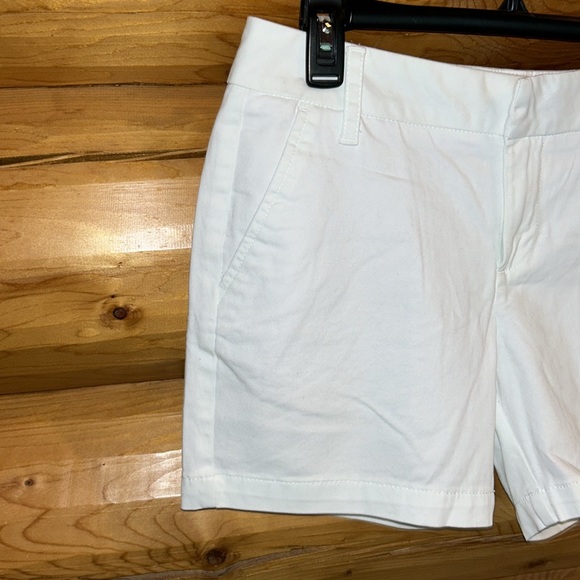 Carlson NWT 5 Inch Cotton Blend Twill Shorts Size 6 in White - Picture 3 of 8